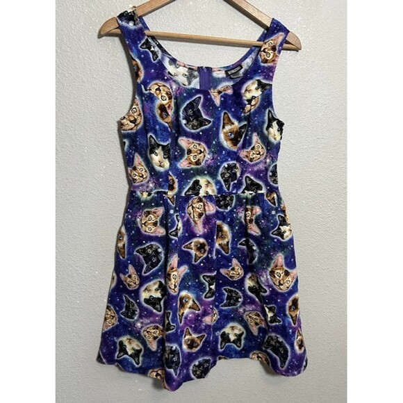 Retrolicious Dress M Space Cat Galaxy Black Purple Rockabilly Mod Hot Topic - Picture 2 of 9